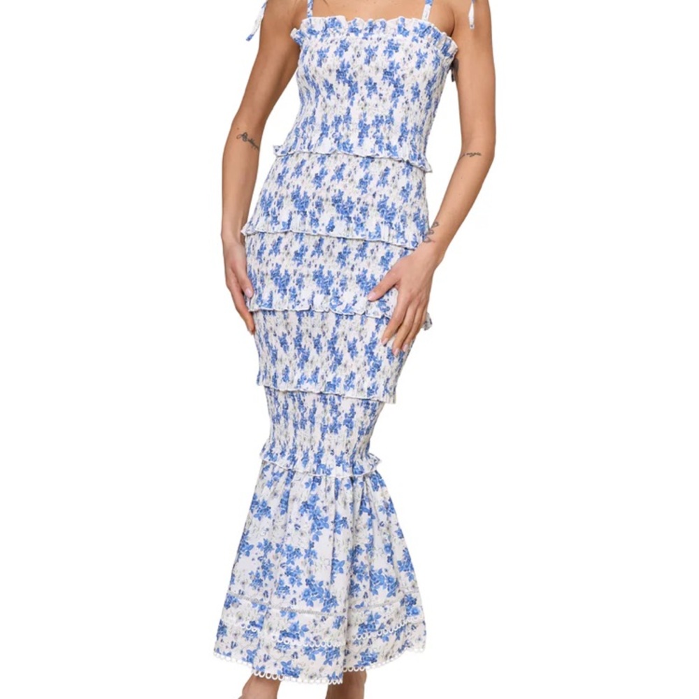 W.A.P.G.
Mable Smocked Bodycon Dress